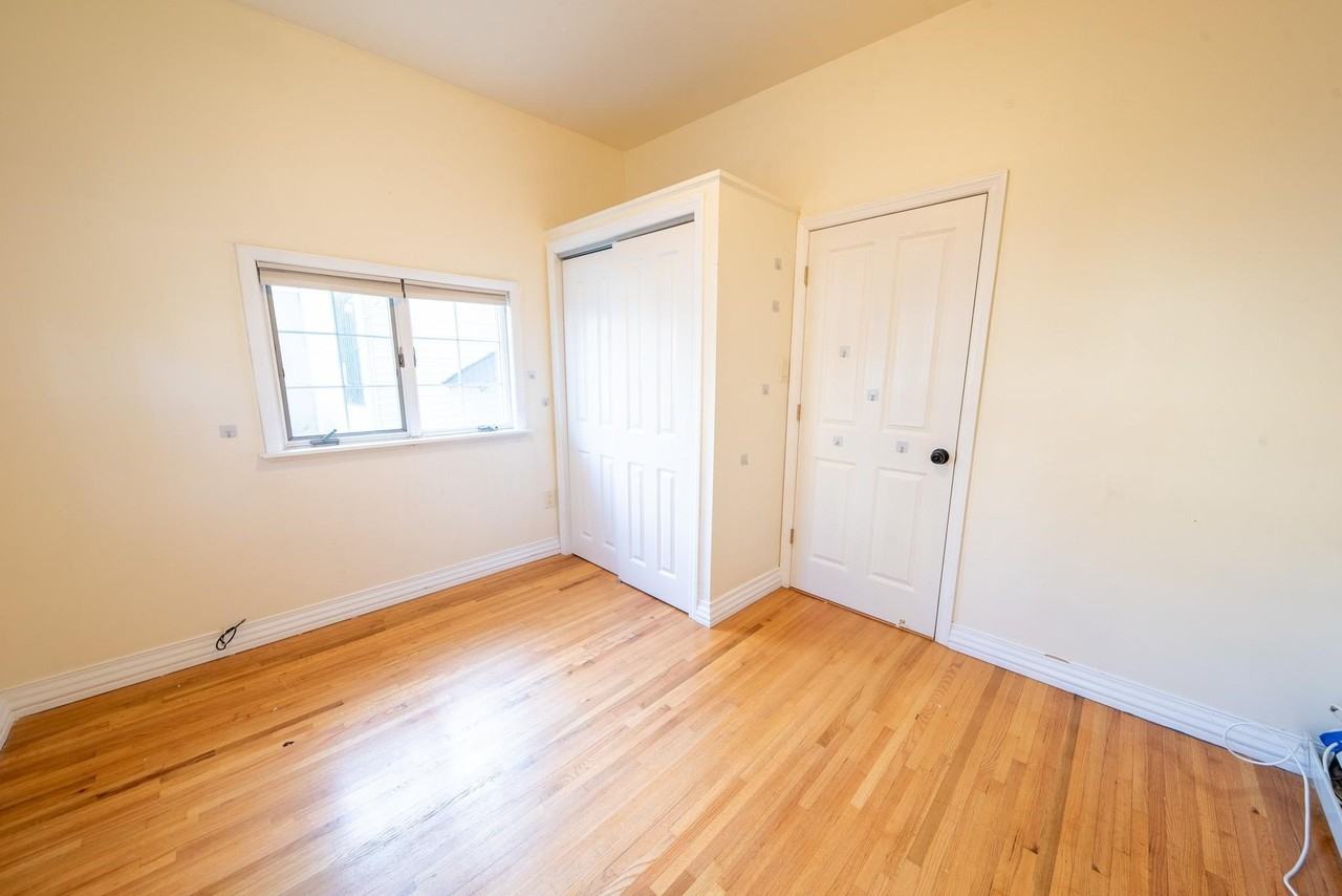 32 46th St - Photo 4 of 7