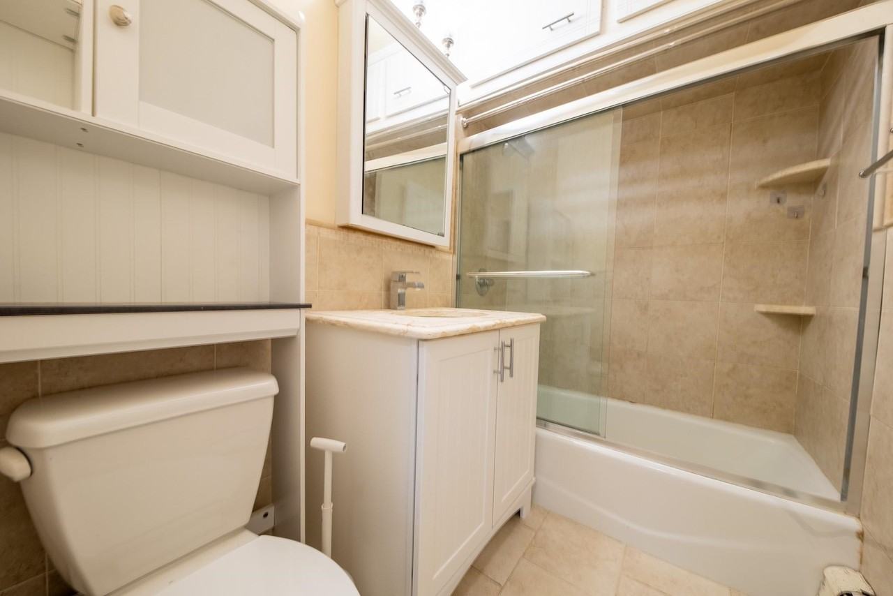 32 46th St - Photo 6 of 7