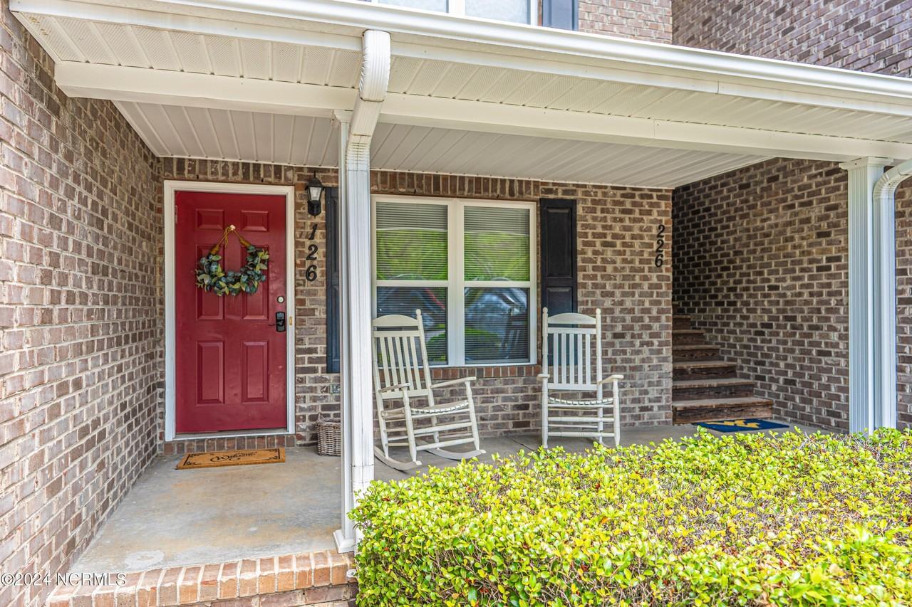 126 Old Course Rd - Photo 3 of 31