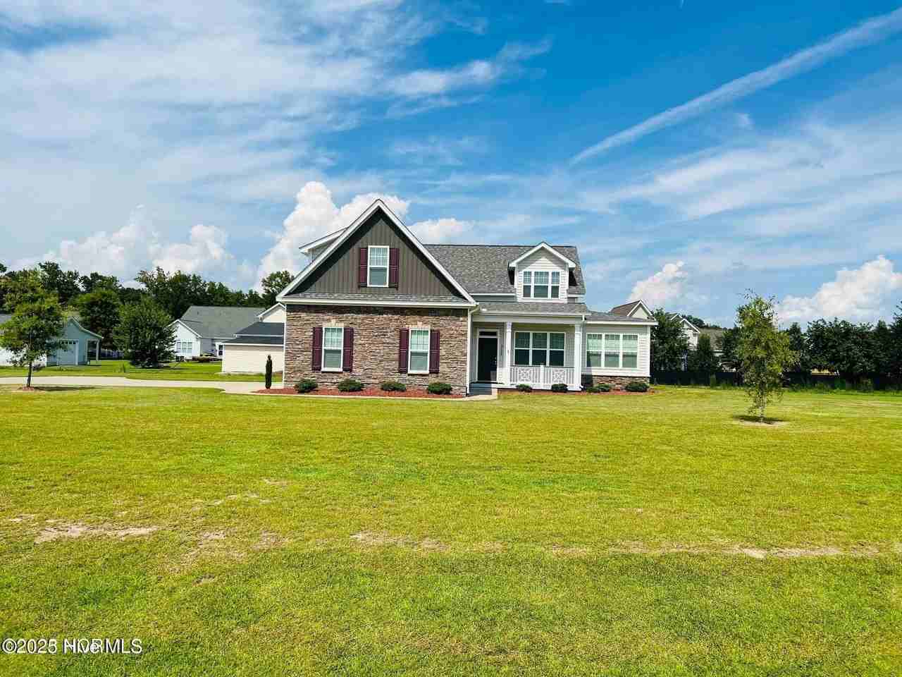 3135 Emery Dr - Photo 2 of 46