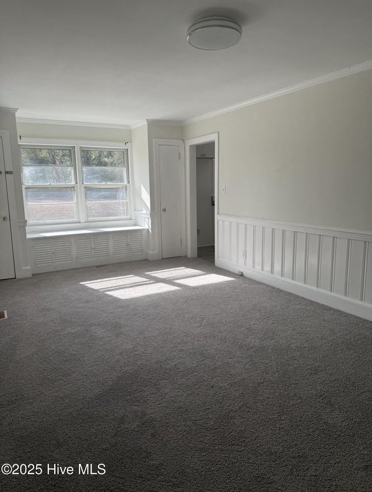 101 Kirkland Dr - Photo 4 of 7