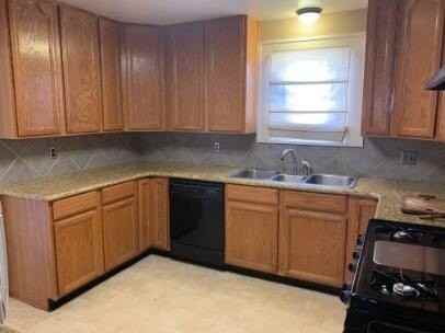 2708 22nd St - Photo 5 of 13