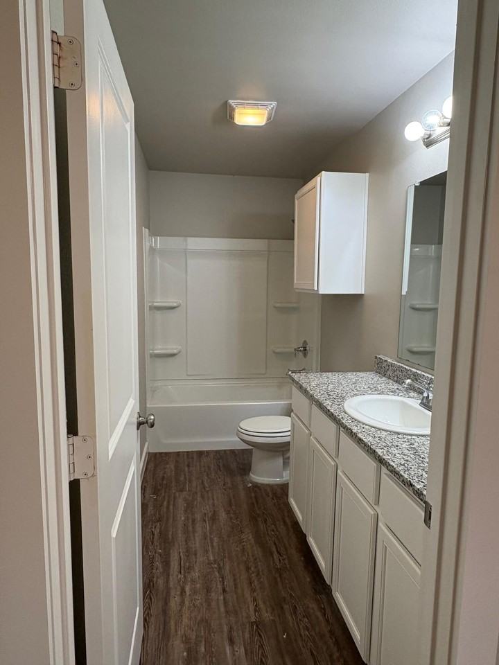 2008 Bryan Ave Unit A #A - Photo 6 of 10