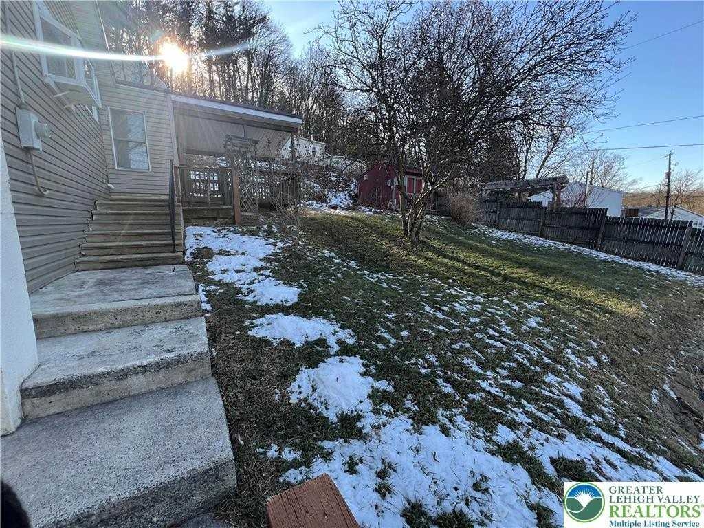 3790 Redbud Dr - Photo 6 of 23