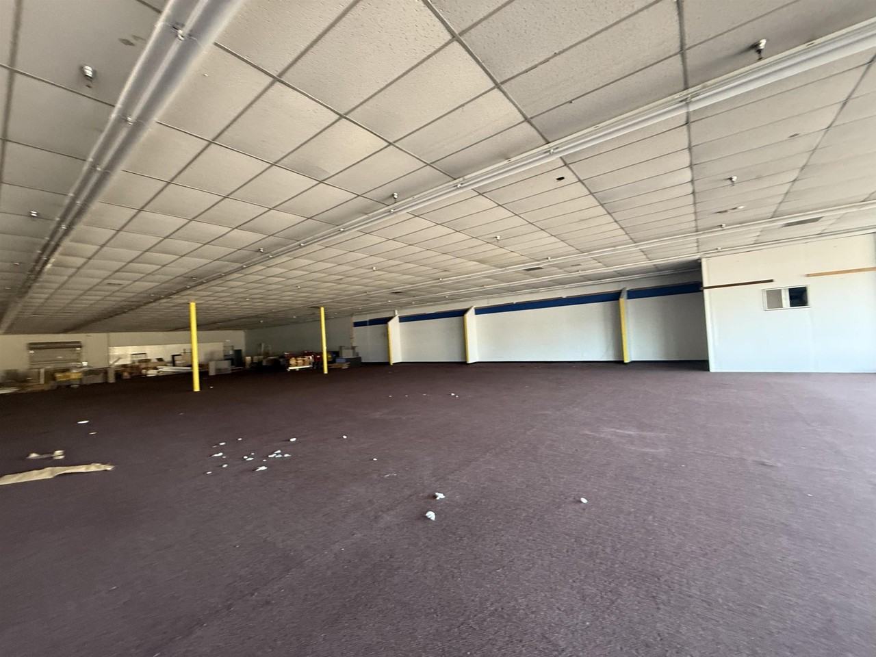 2983 Lamar Ave - Photo 3 of 6