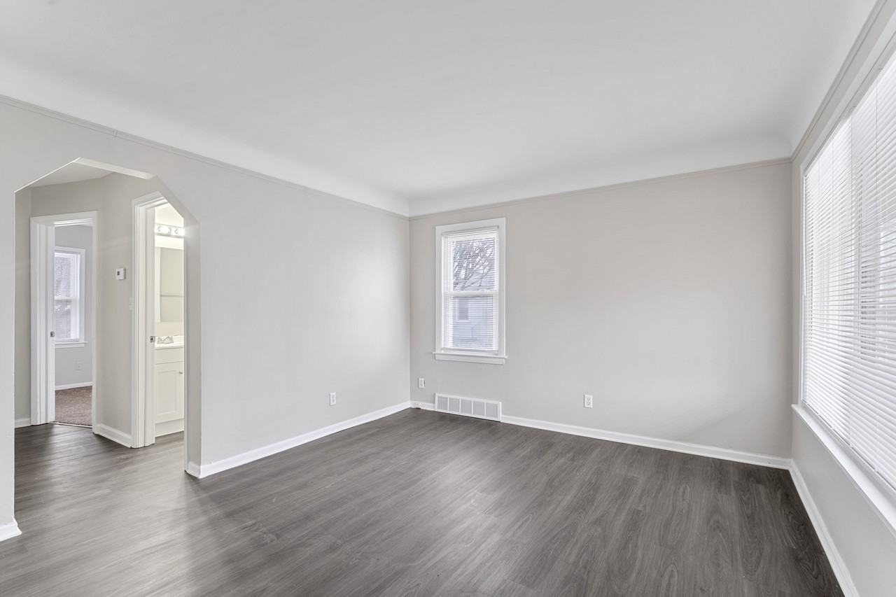 1829 Anne Ave #1 - Photo 6 of 10