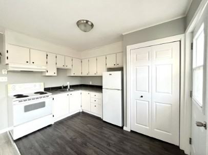 27 Barnes Rd #4 - Photo 3 of 11