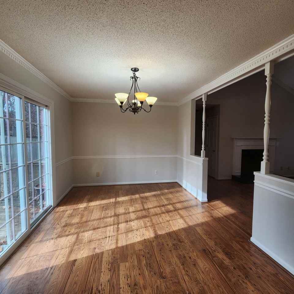 103 Brams Ct #1 - Photo 5 of 12