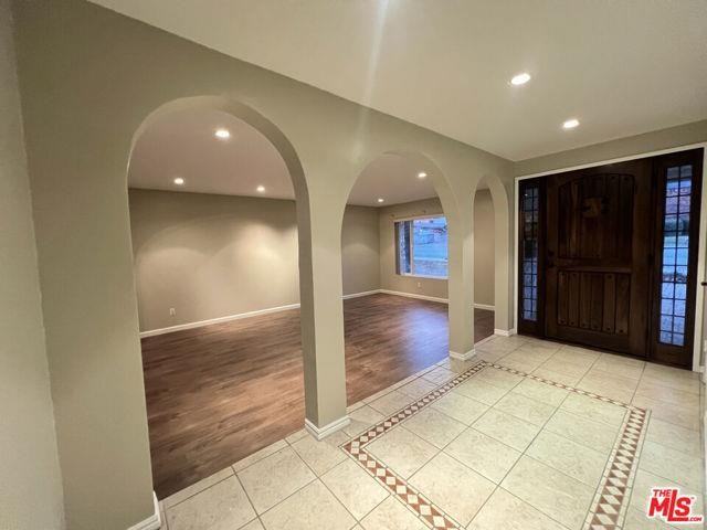 16650 Rinaldi St - Photo 6 of 8