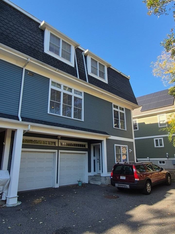 26 Dorr St #26 - Photo 4 of 8