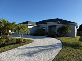 featured image of 4627 Agualinda Blvd