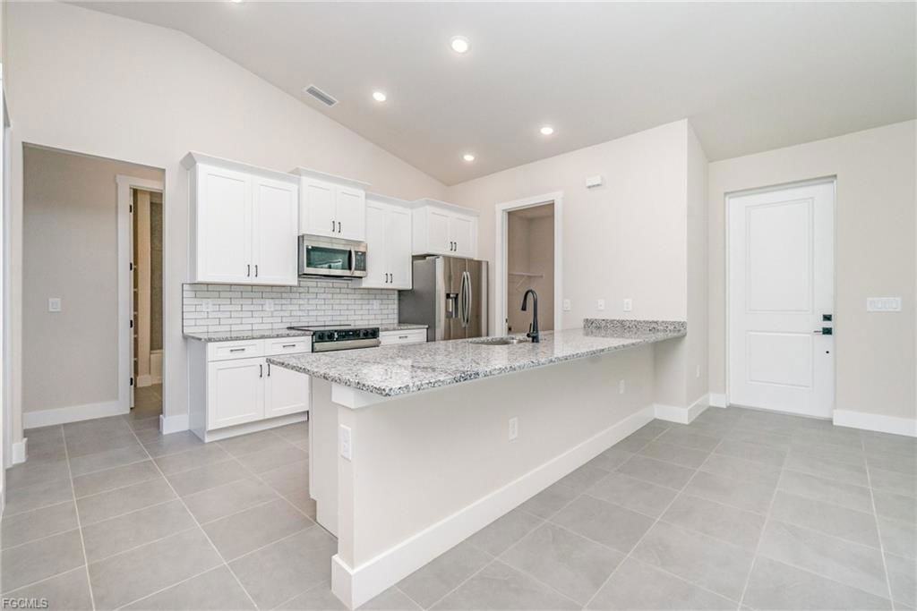 3039 Nw 2nd Pl - Photo 2 of 8