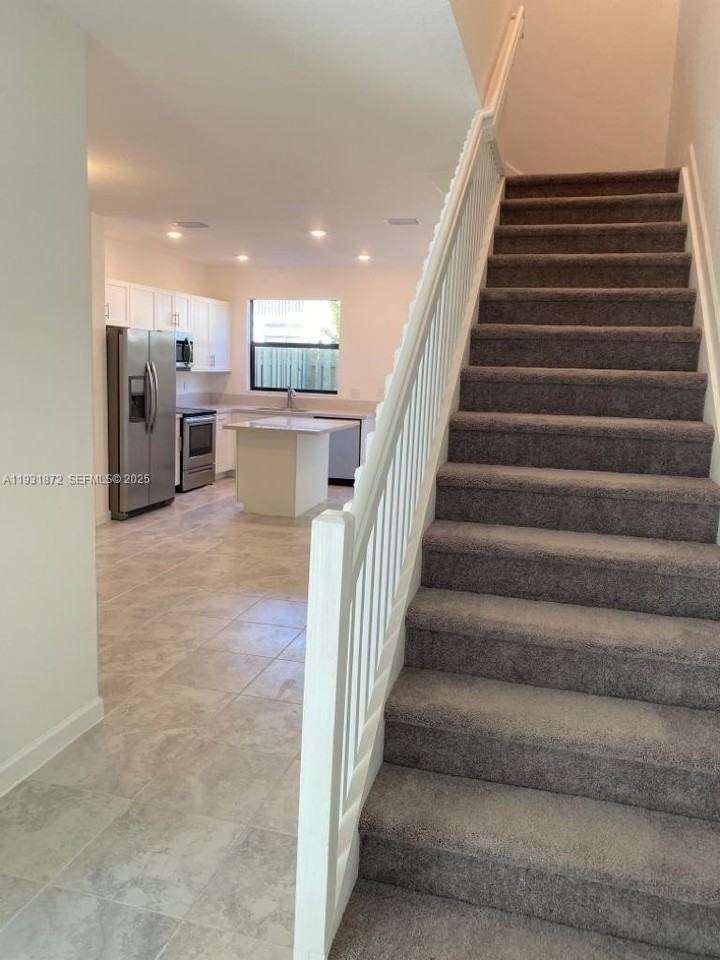 21065 Ne 8th Ave #0 - Photo 5 of 18