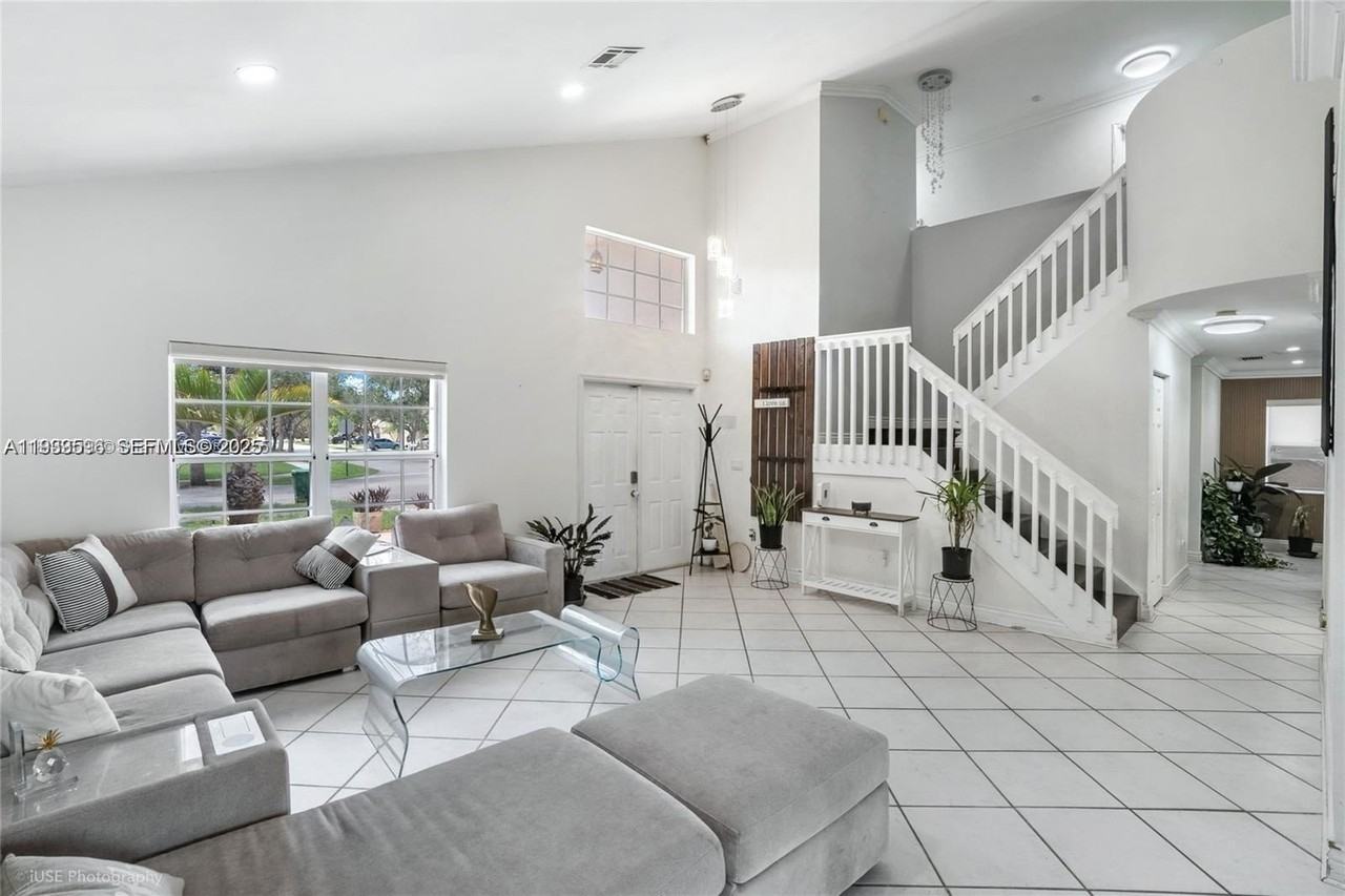 14591 Vista Verdi Rd #NA - Photo 3 of 16