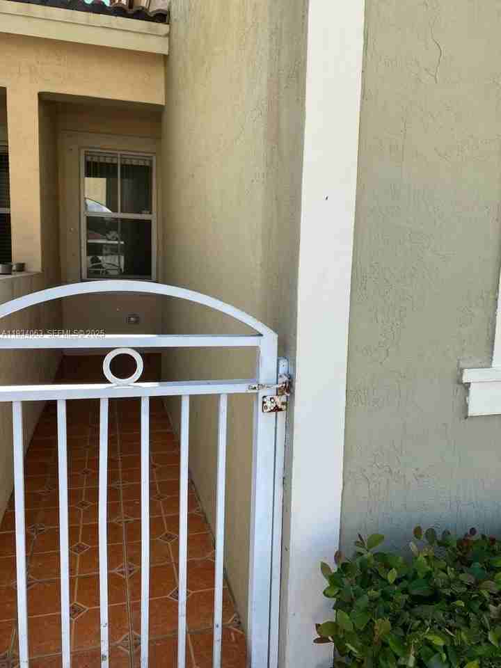 11024 Sw 237th Ln #0 - Photo 2 of 16