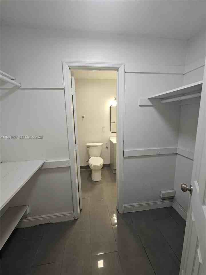 5615 Nw 27th Ct #5615 - Photo 7 of 15