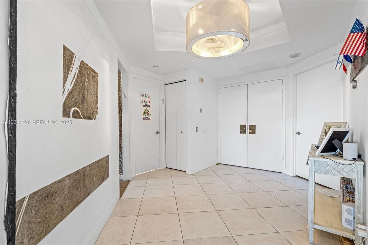 3801 Ne 207th St #603 - Photo 6 of 50