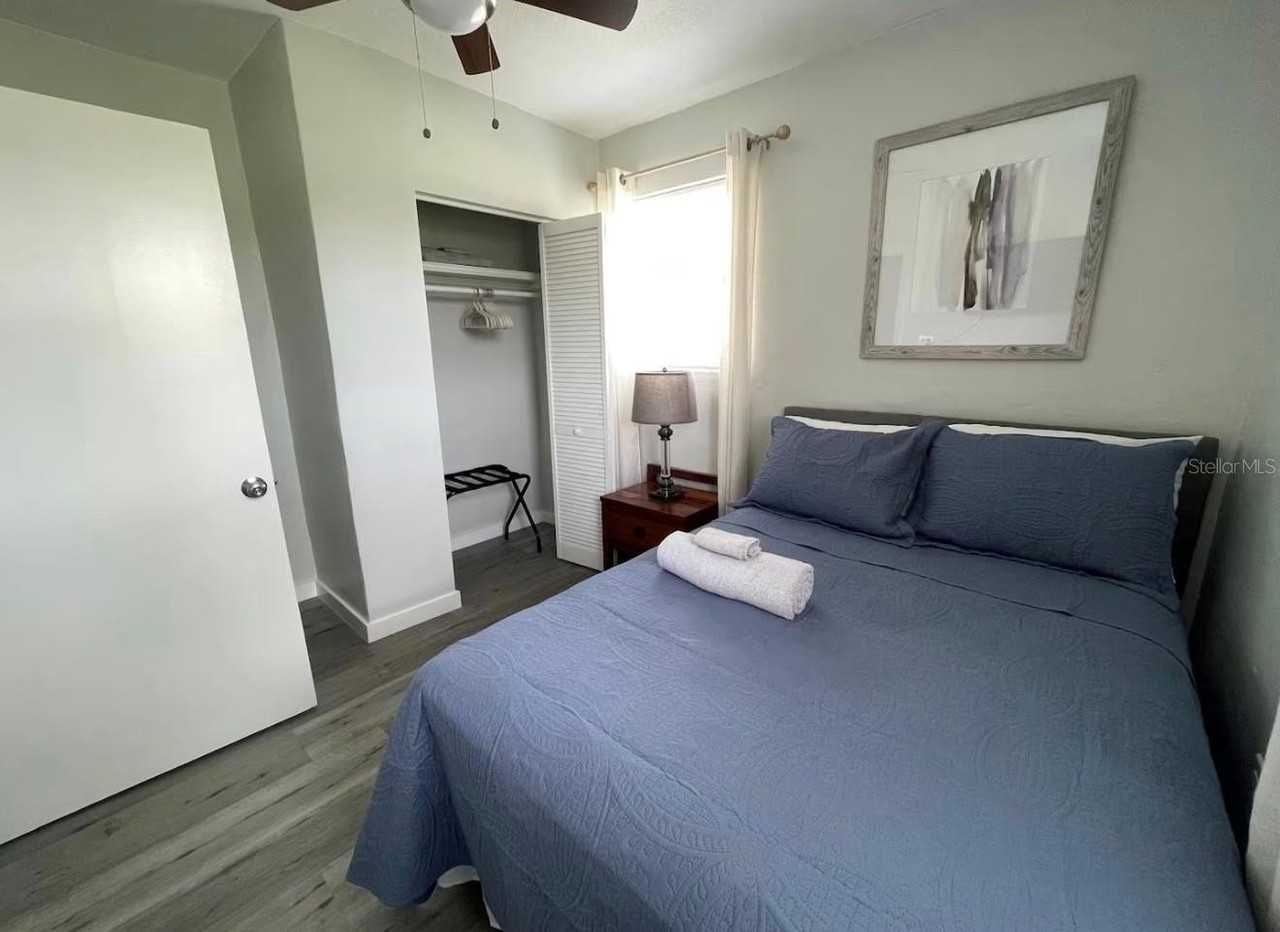 16900 Sw Lincoln St - Photo 6 of 15