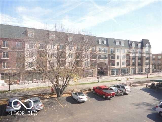 73 Florence St - Photo 3 of 19