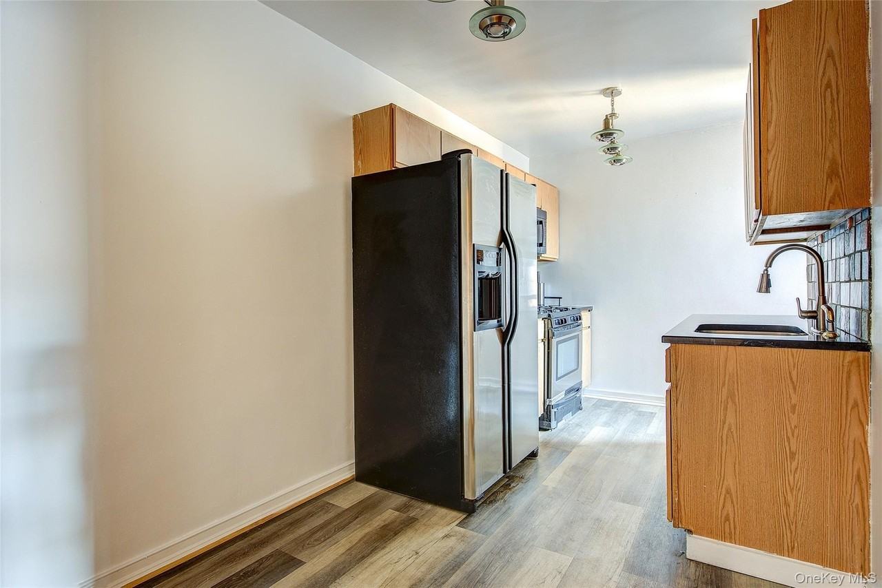 8710 34th Ave Apt 6m #6M - Photo 6 of 17