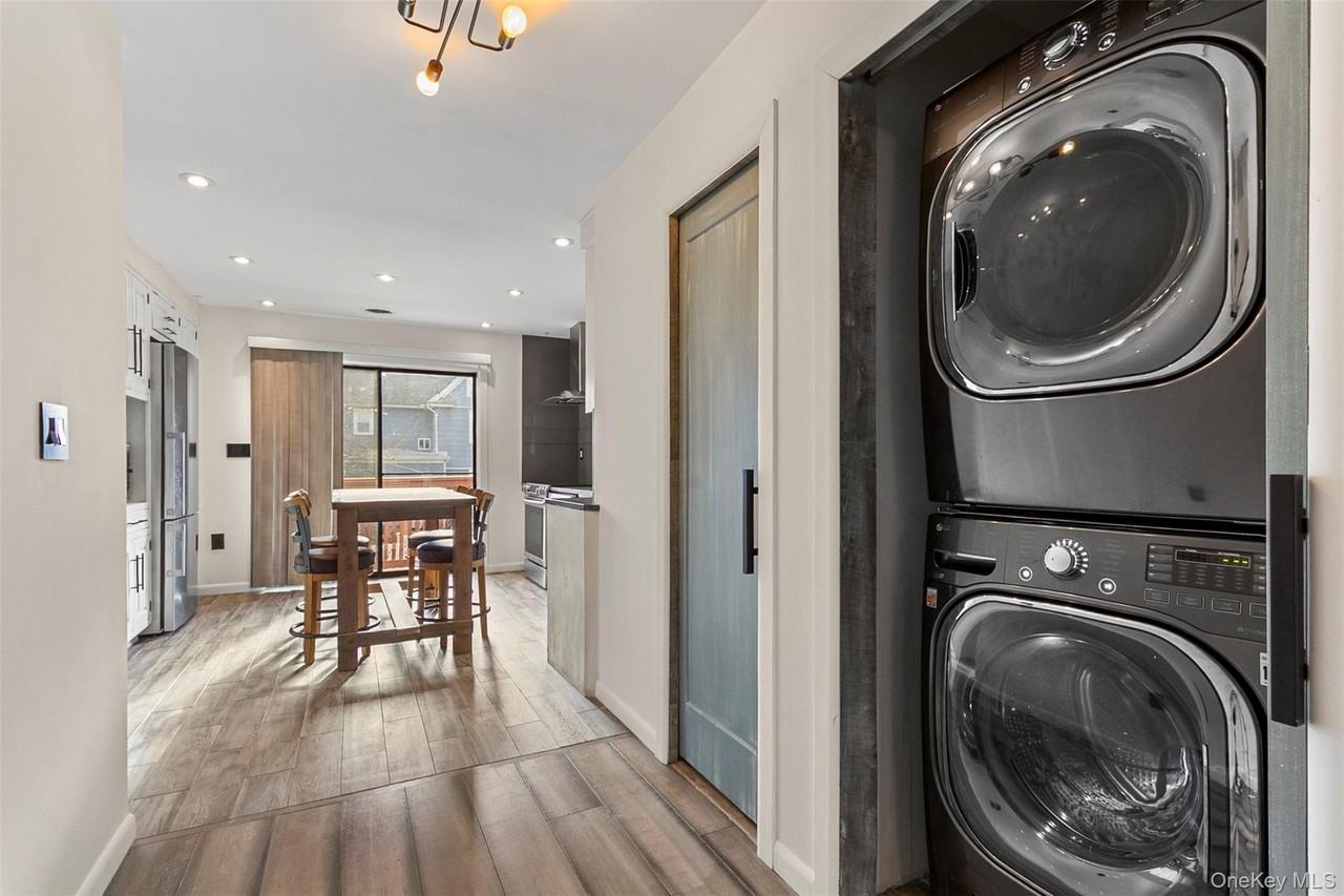 106 Remington Pl - Photo 2 of 5