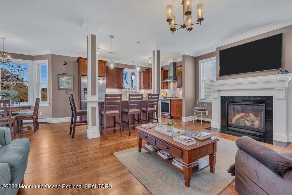 612 Lake Ave - Photo 6 of 22