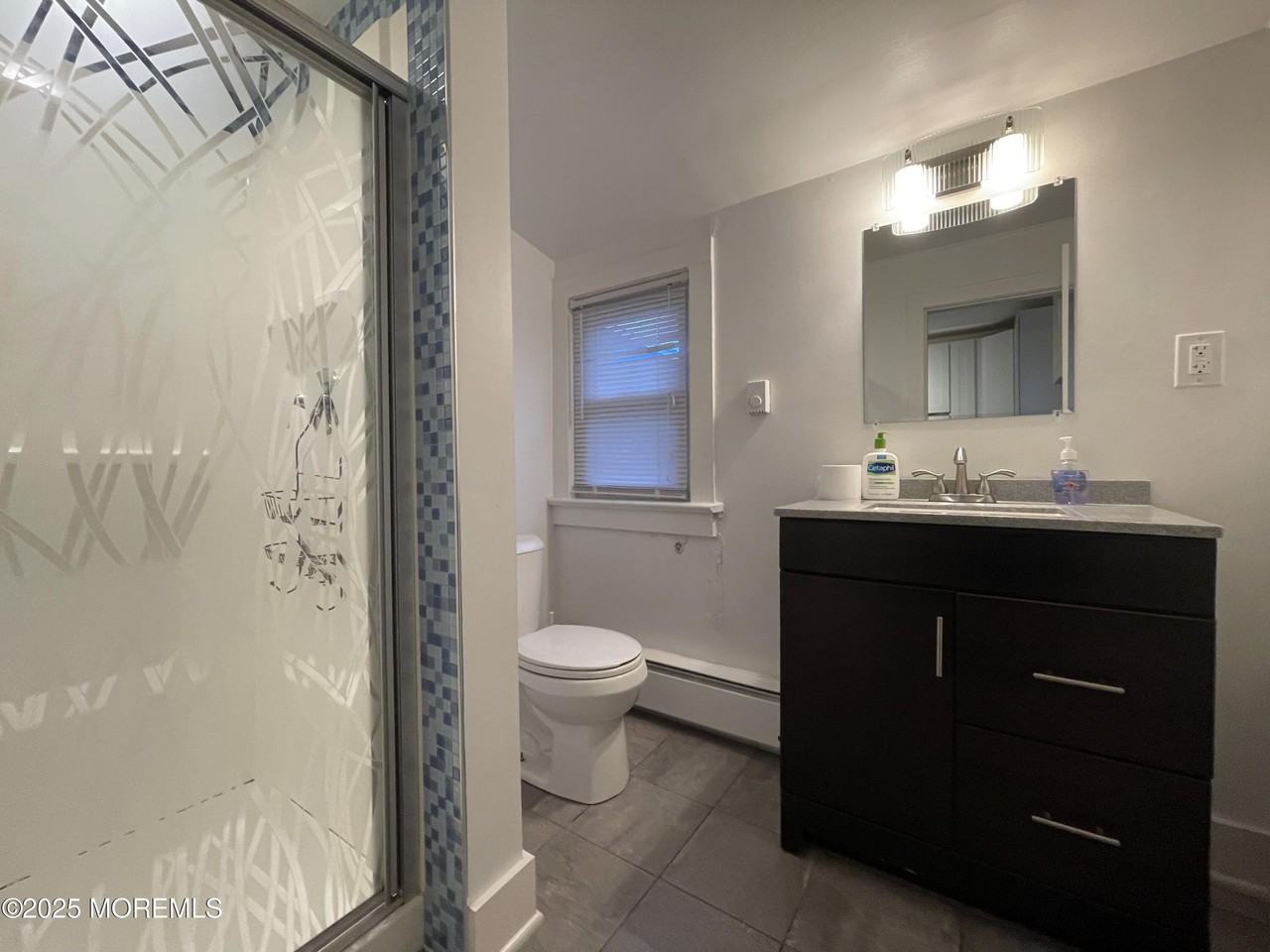 94 Poplar Ave - Photo 6 of 7