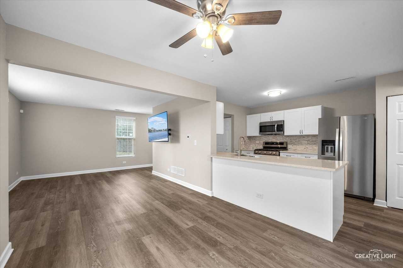 1636 Linden Park Ln Unit 1636 #1636 - Photo 4 of 15