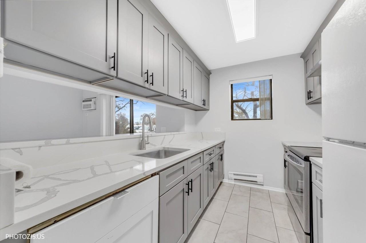 1225 N Winslowe Dr Unit 101 #101 - Photo 2 of 12