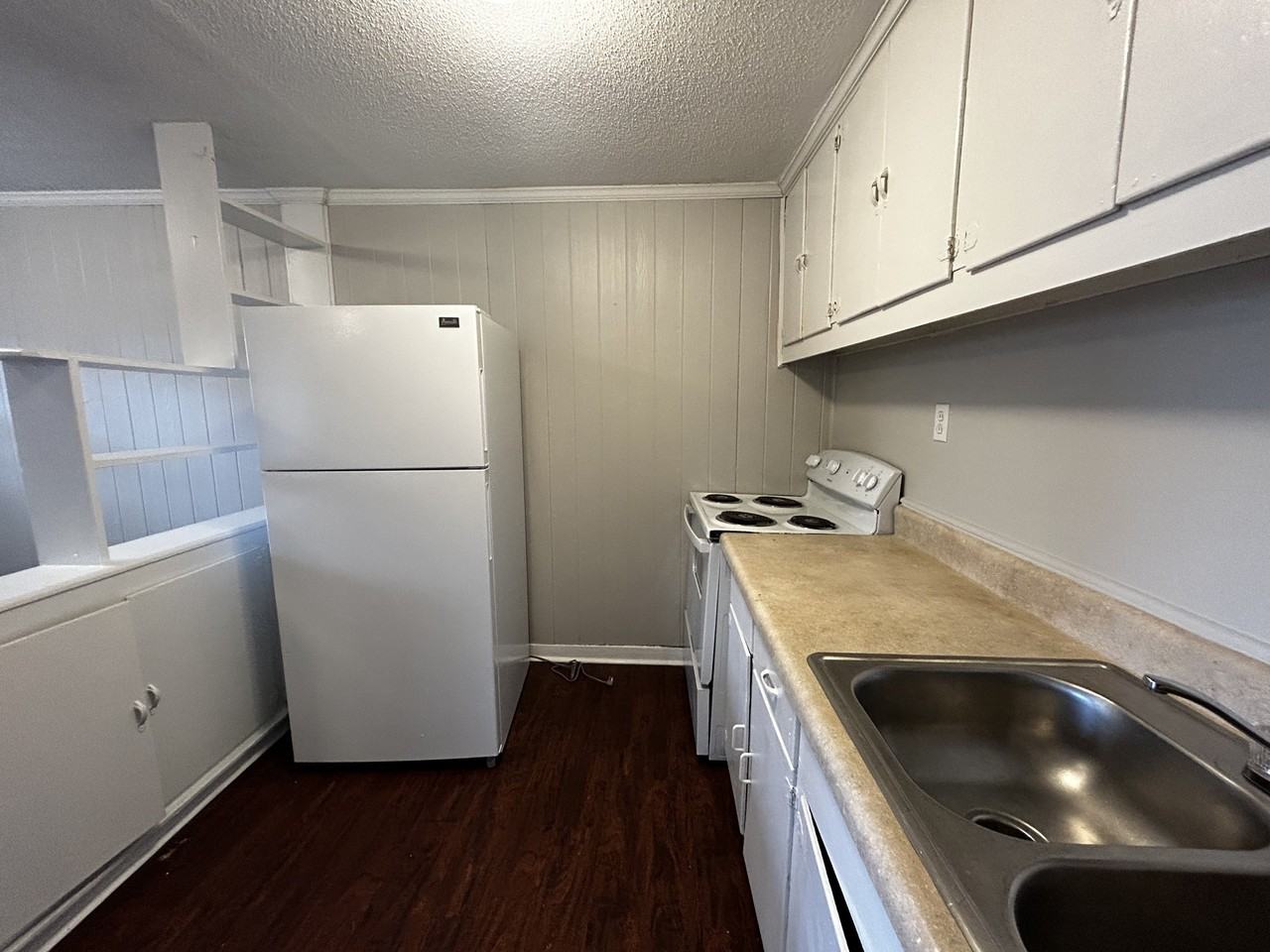 4052 Homer St #2 - Photo 2 of 10