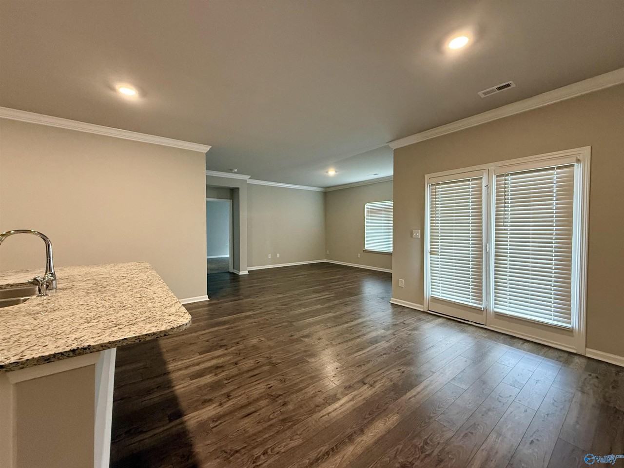 116 River Haven Dr - Photo 6 of 26