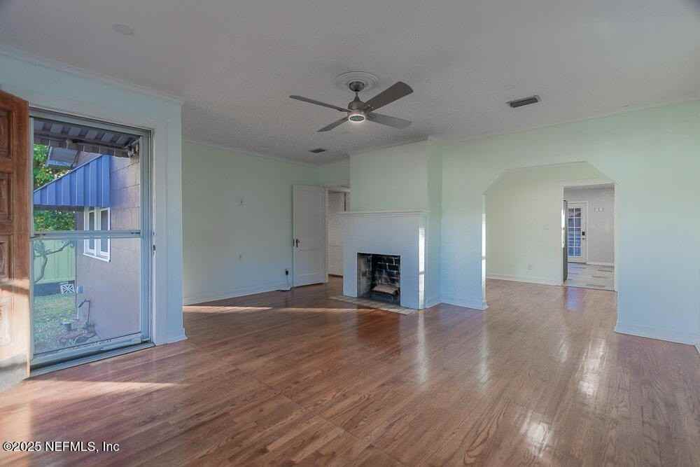 3620 Myra St - Photo 2 of 28