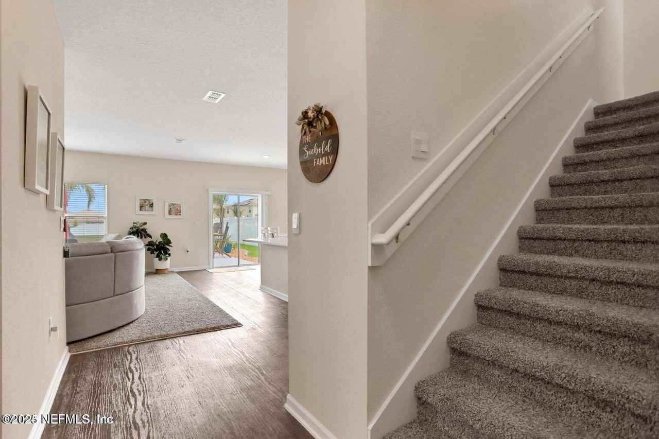 2235 Falling Star Ln - Photo 5 of 11