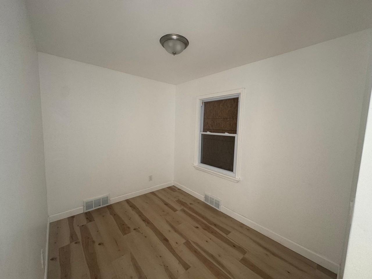 15243 Eastwood St #1 - Photo 3 of 11