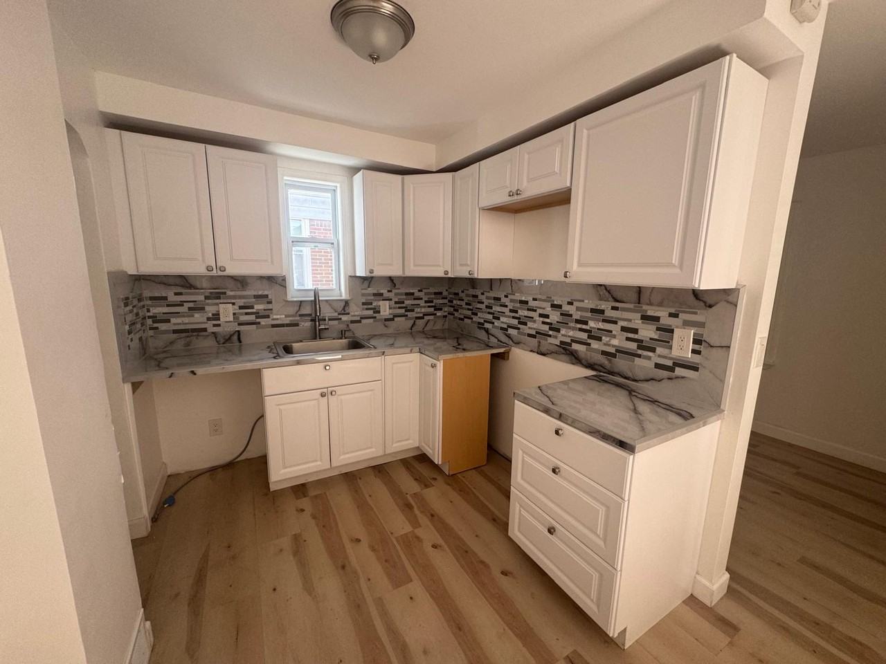 15243 Eastwood St #1 - Photo 4 of 11