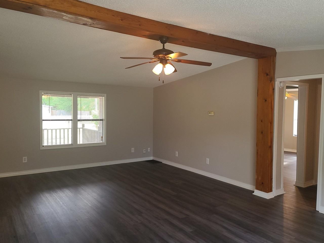 8405 Verano St - Photo 4 of 21