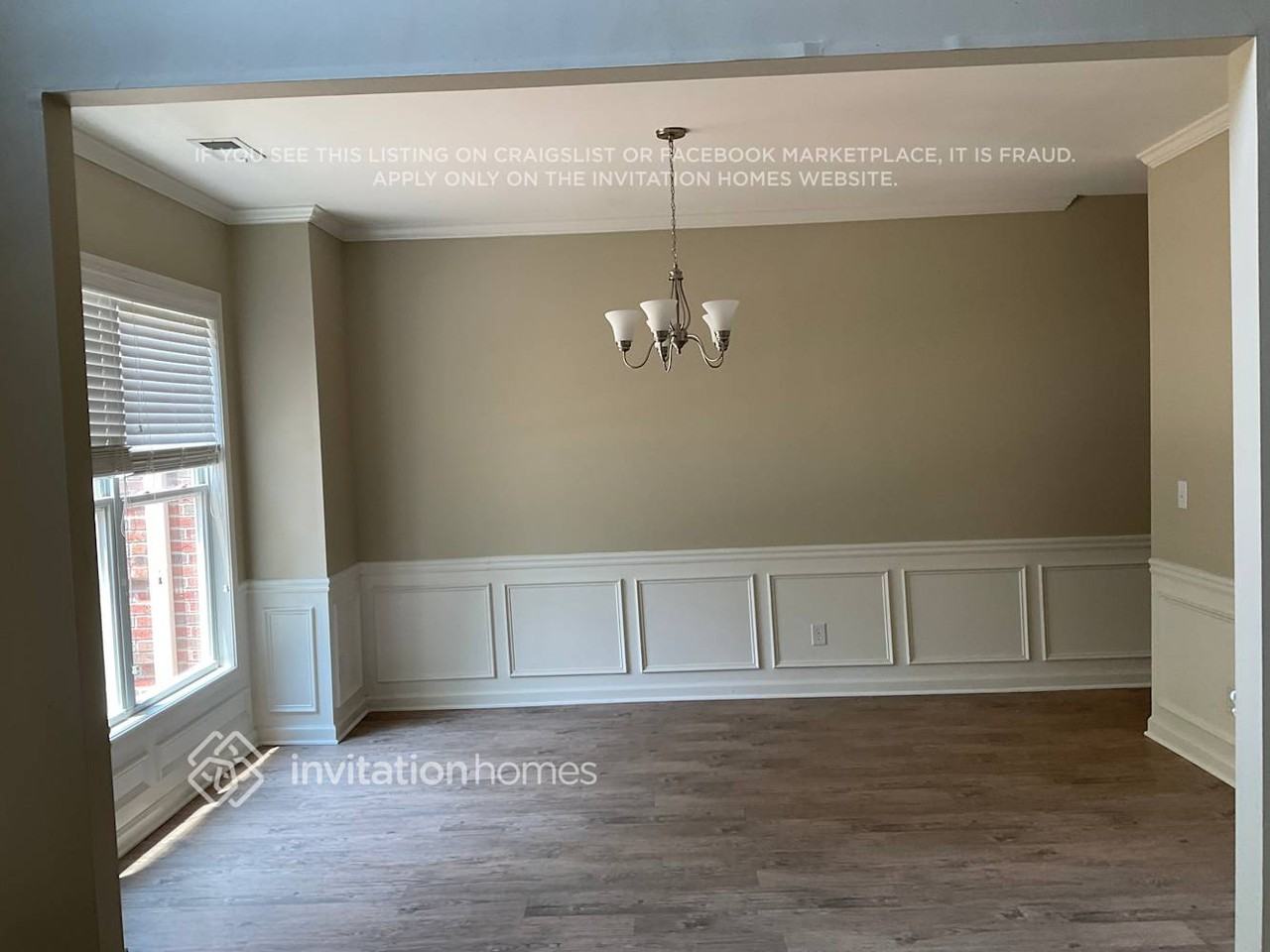 1917 Peach Shoals Cir - Photo 3 of 10