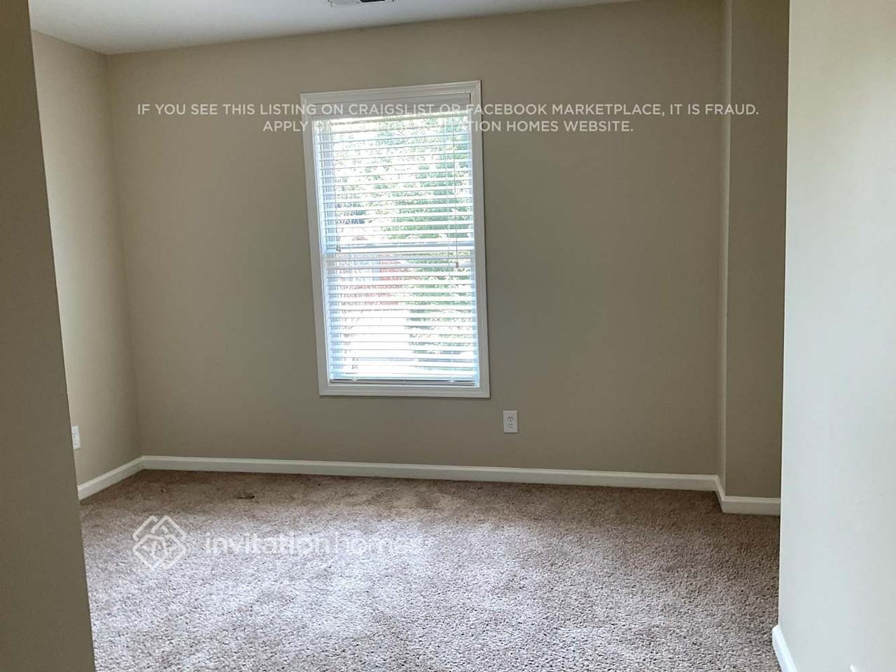 1917 Peach Shoals Cir - Photo 4 of 10