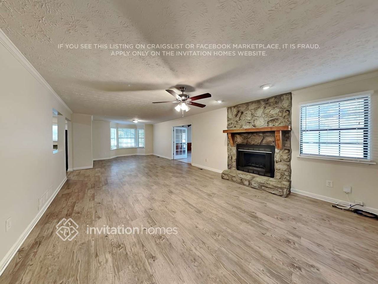 505 Southmoor Cir - Photo 4 of 20