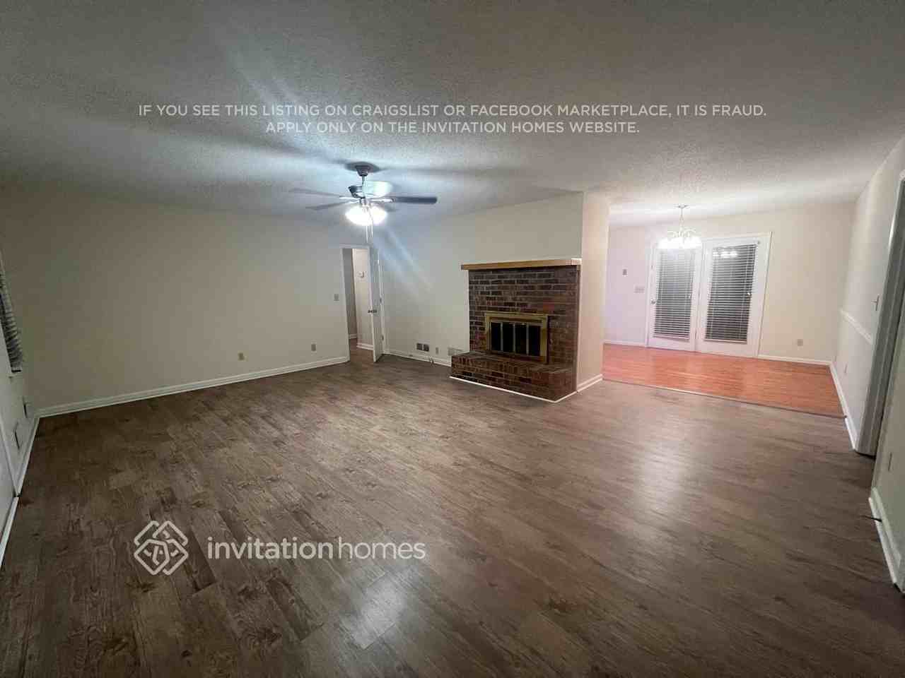 2440 Sherrie Ln Sw - Photo 2 of 11