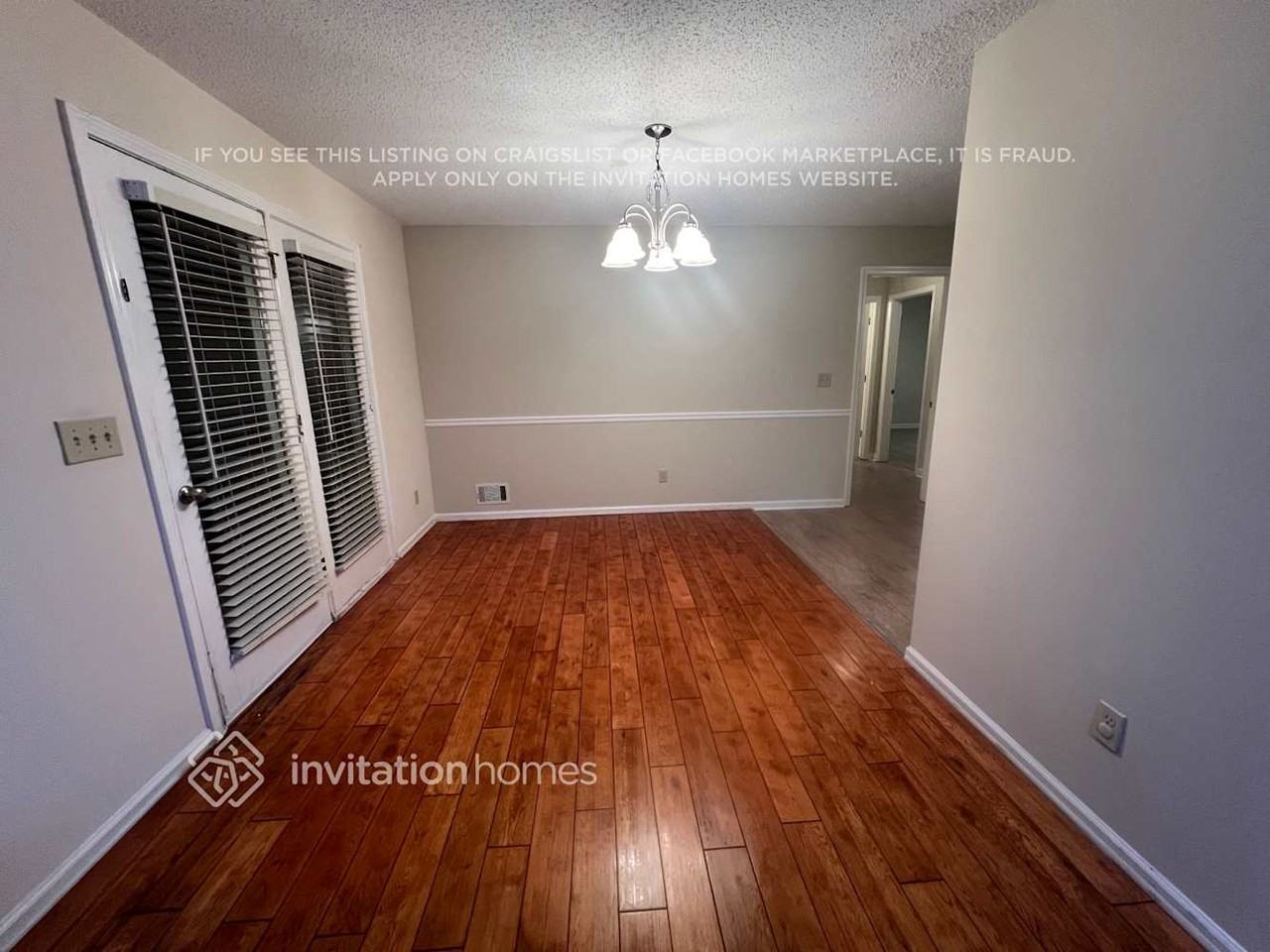 2440 Sherrie Ln Sw - Photo 3 of 11