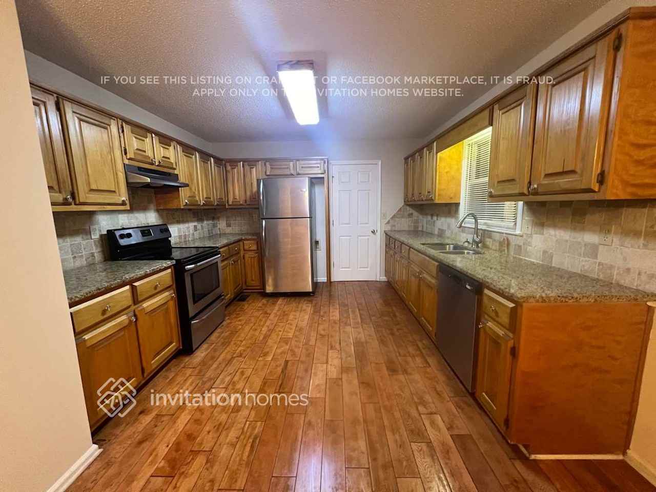 2440 Sherrie Ln Sw - Photo 4 of 11