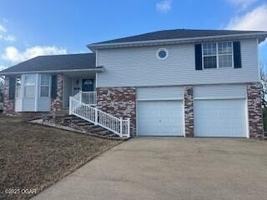 featured image of 1402 Sunshine Dr