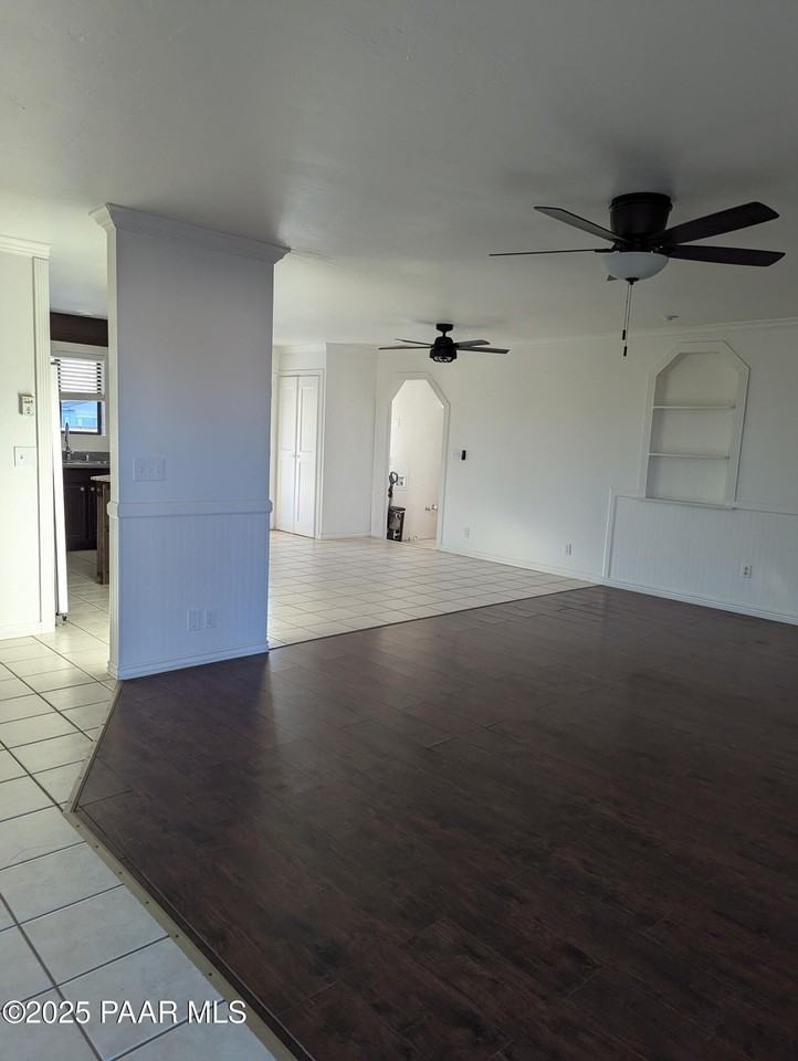 4201 N Tonto Way - Photo 2 of 11