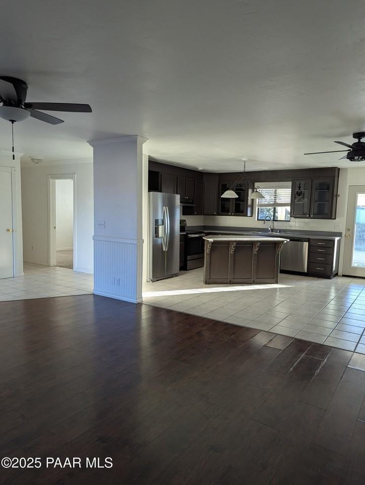 4201 N Tonto Way - Photo 3 of 11