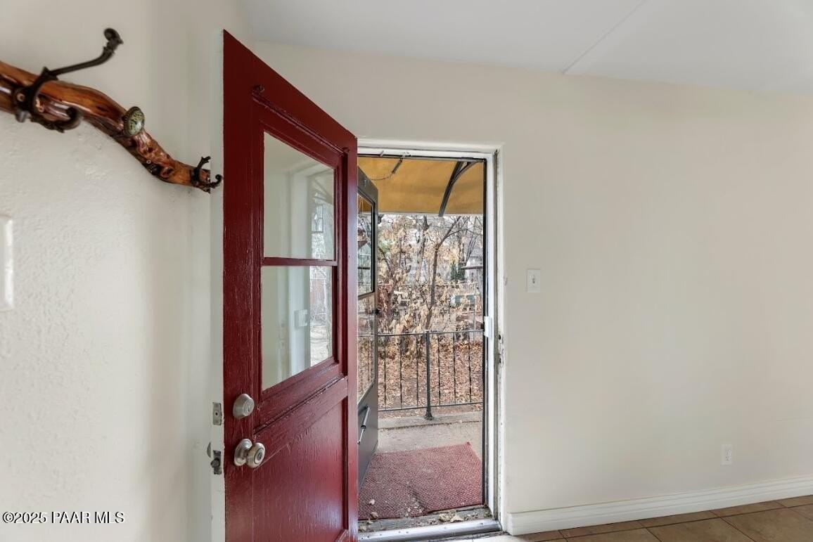 140 Garden St Unit 1/2 #1-2 - Photo 4 of 19