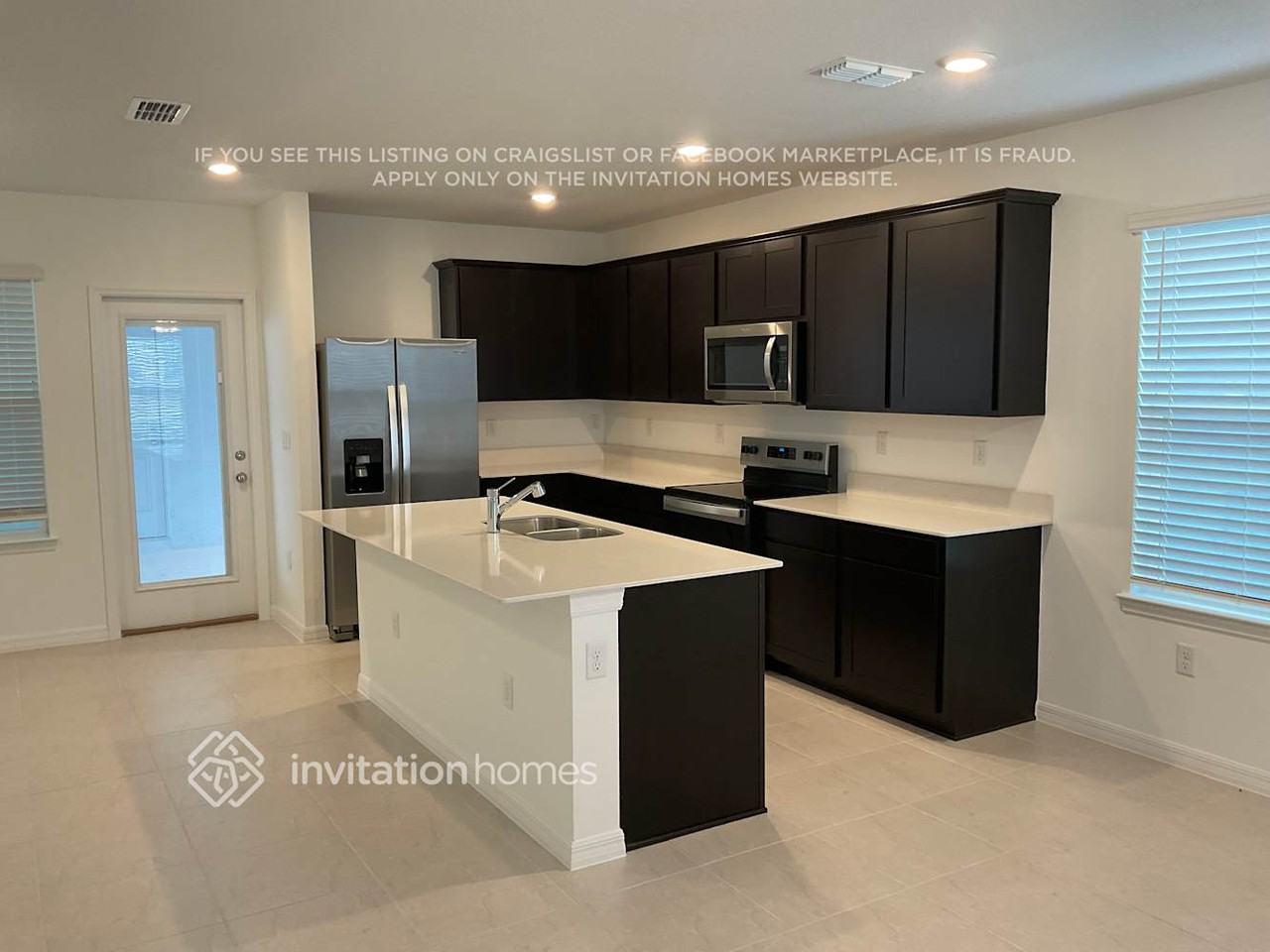 5830 Sagebrush Aly - Photo 3 of 12