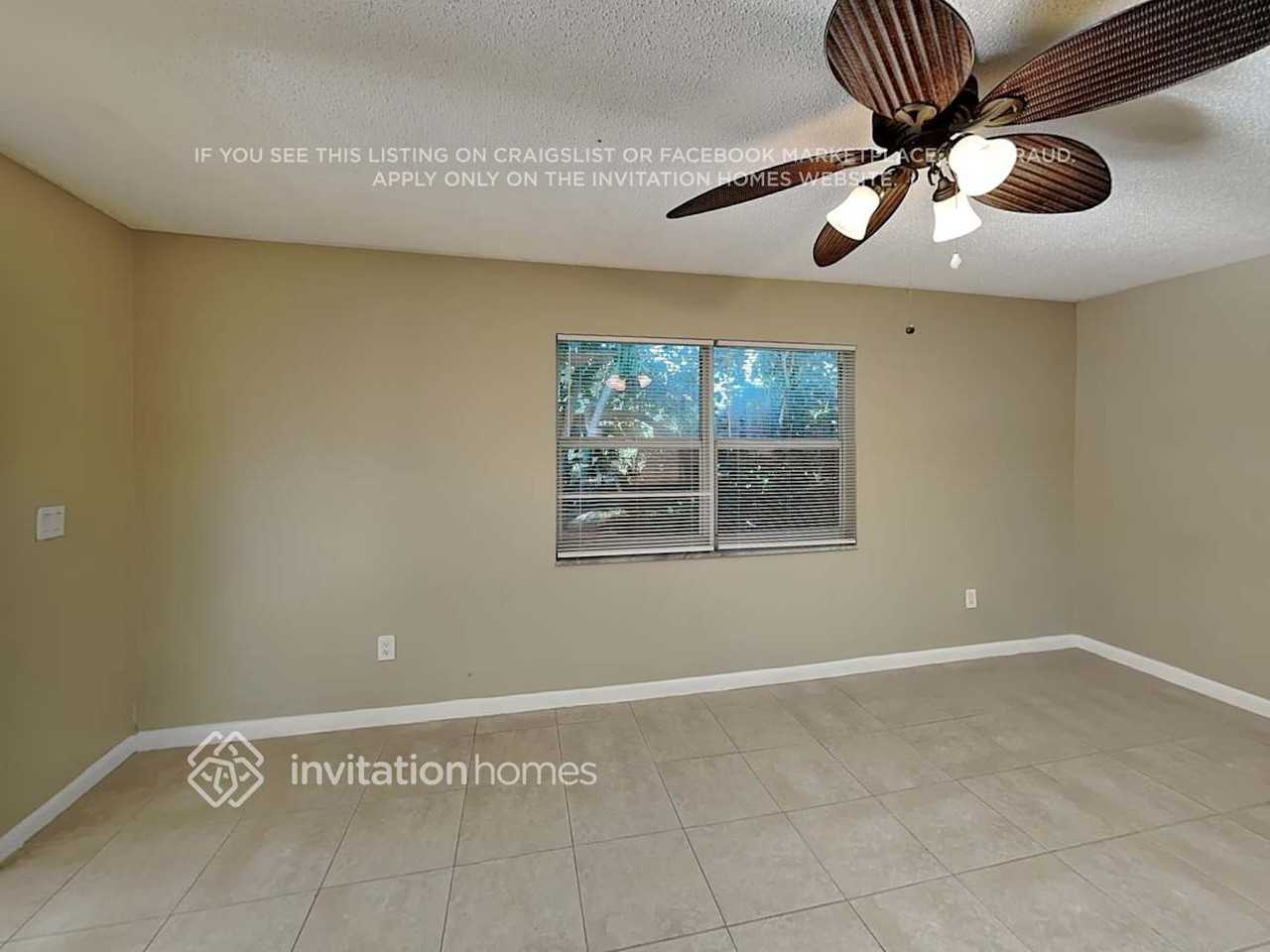 1231 Essex Dr - Photo 6 of 19