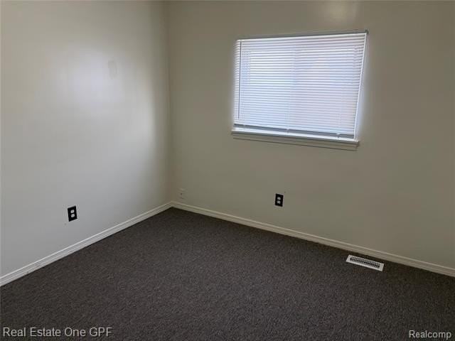 14960 Alberta Ave - Photo 6 of 10