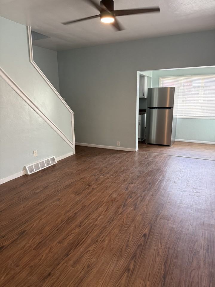 1310 Pirl St #1 - Photo 4 of 17